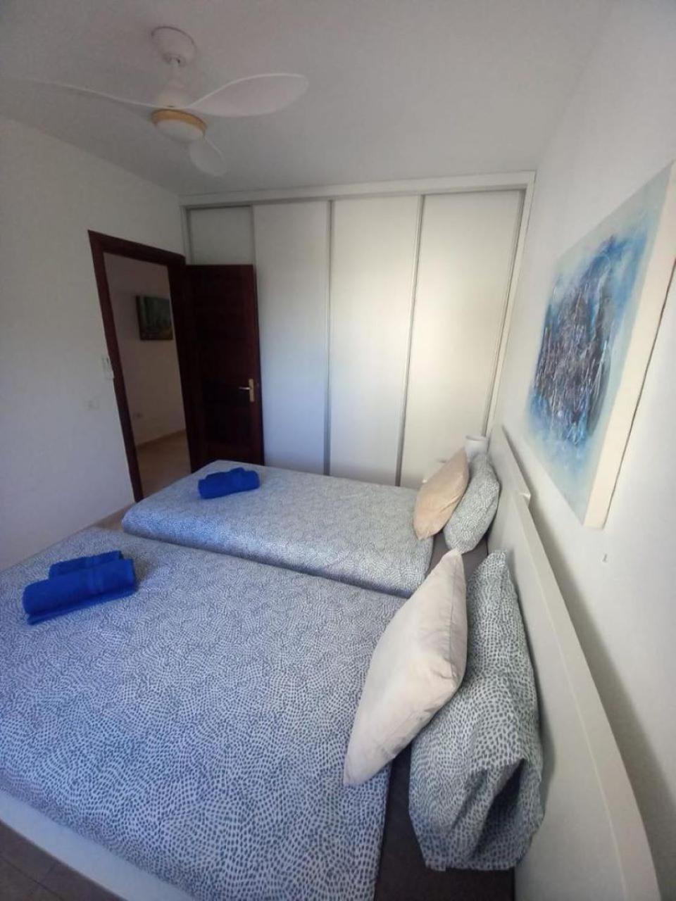 Victoria Court 2 - Lovely Apartment 65 Los Cristianos  Ngoại thất bức ảnh